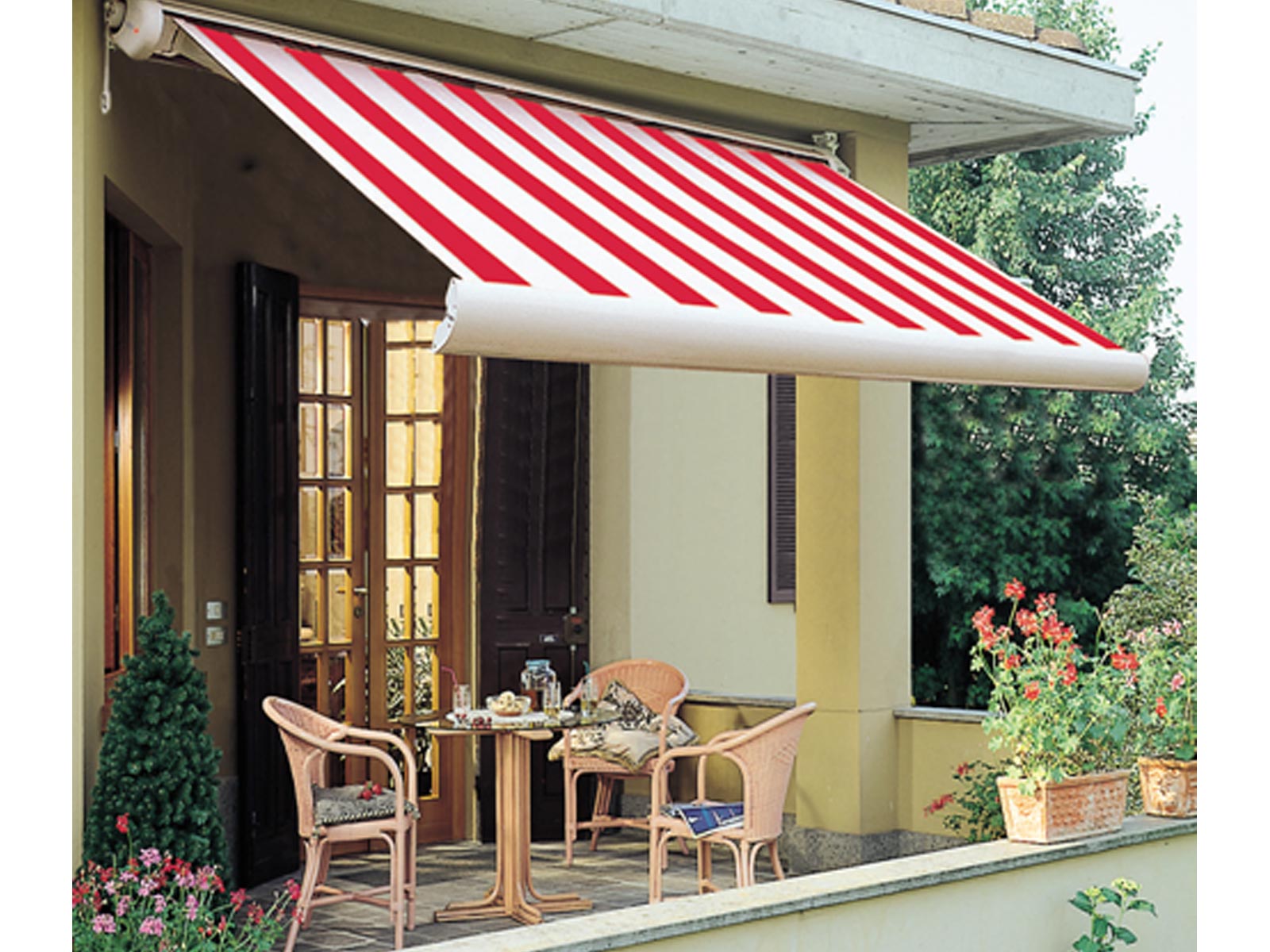 Tenda Da Sole Con Cassonetto A Brescia E Bergamo Essevi